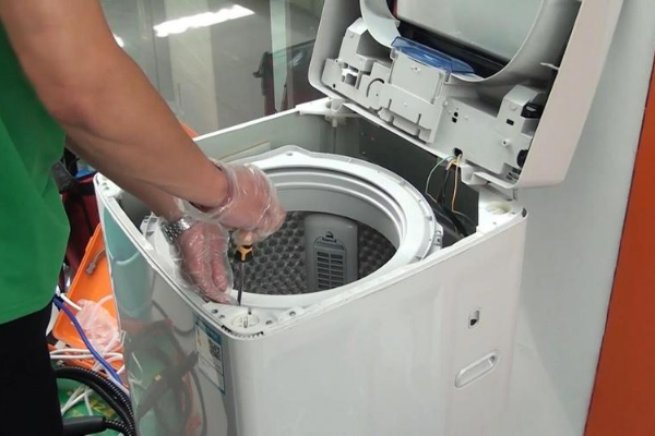 洗衣機無法通電